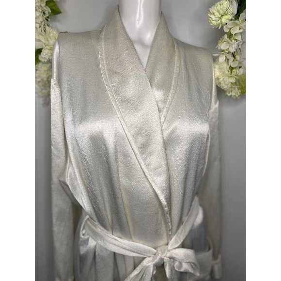 Victoria's Secret Vintage Ivory Satiny Fabric Long Robe Belted Size Petite Small - Picture 6 of 16